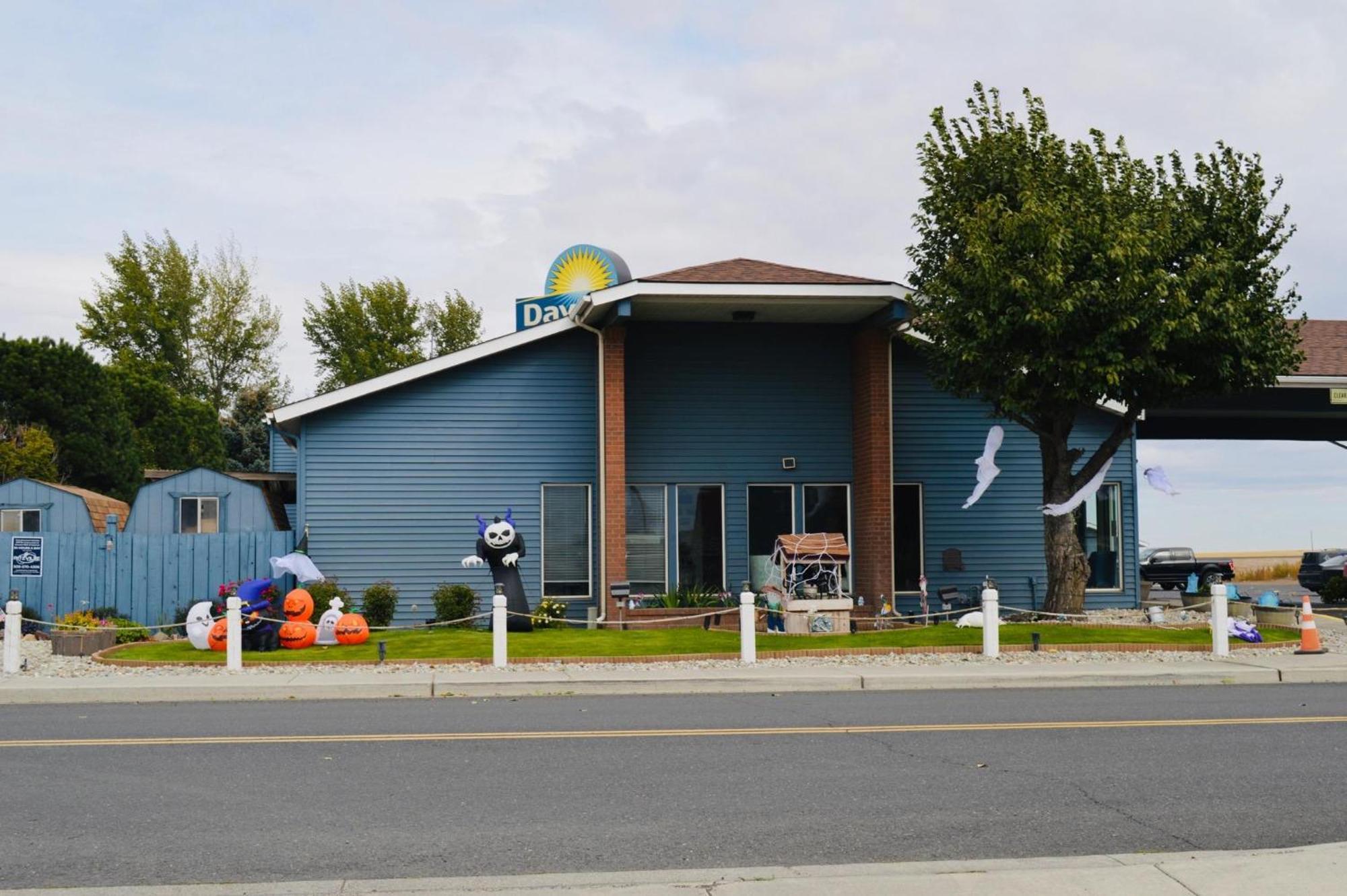 Days Inn By Wyndham Ritzville מראה חיצוני תמונה