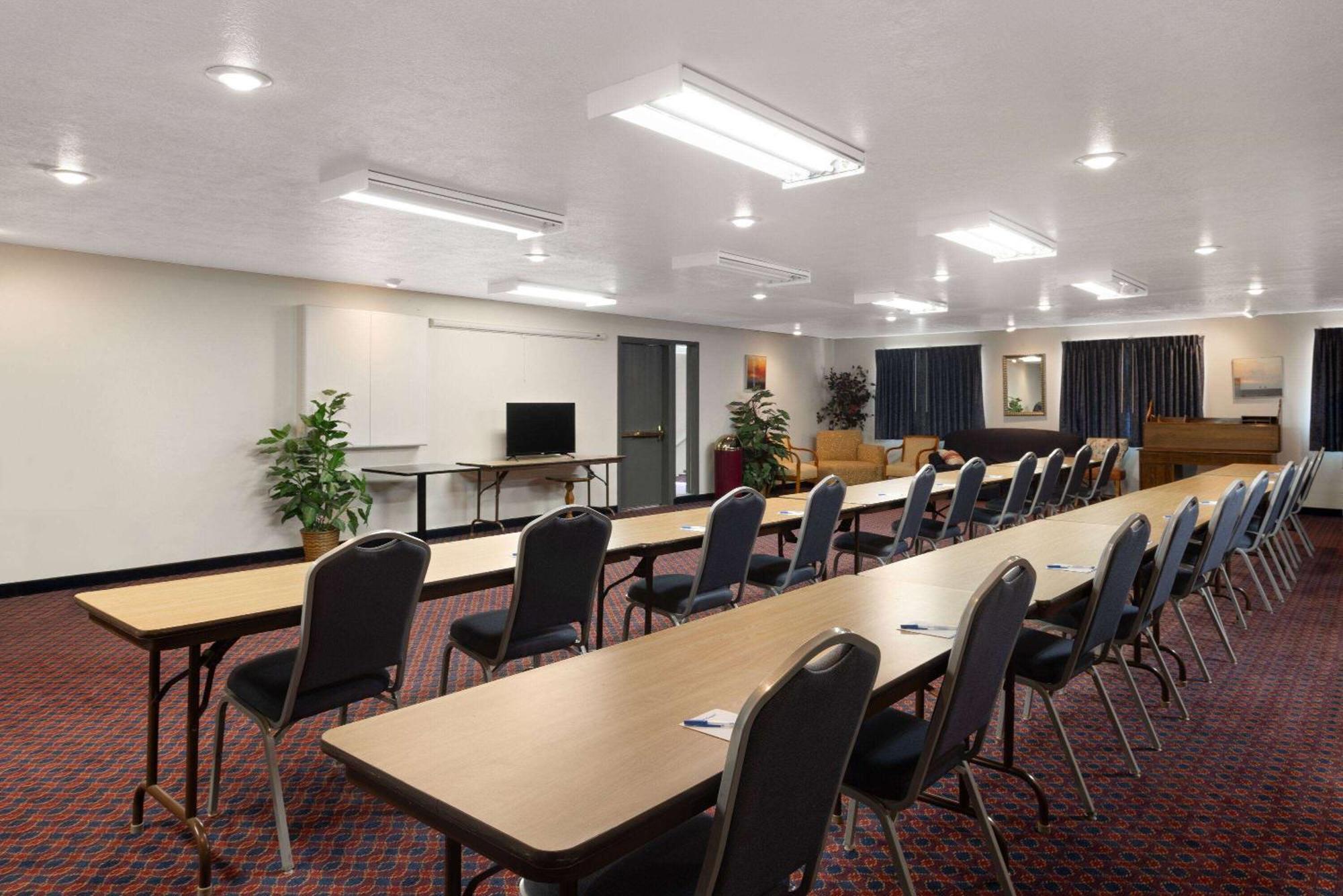 Days Inn By Wyndham Ritzville מראה חיצוני תמונה