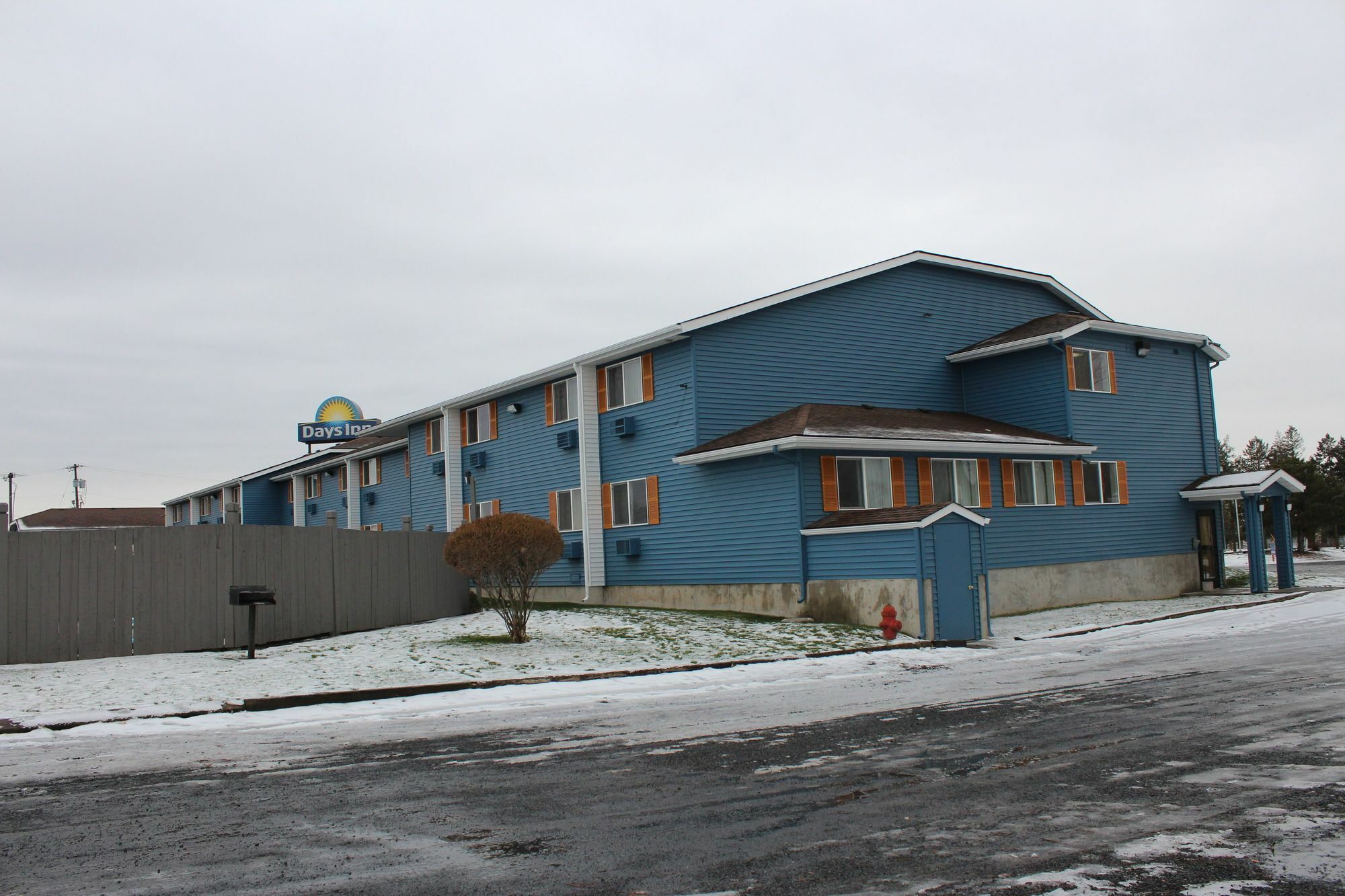 Days Inn By Wyndham Ritzville מראה חיצוני תמונה